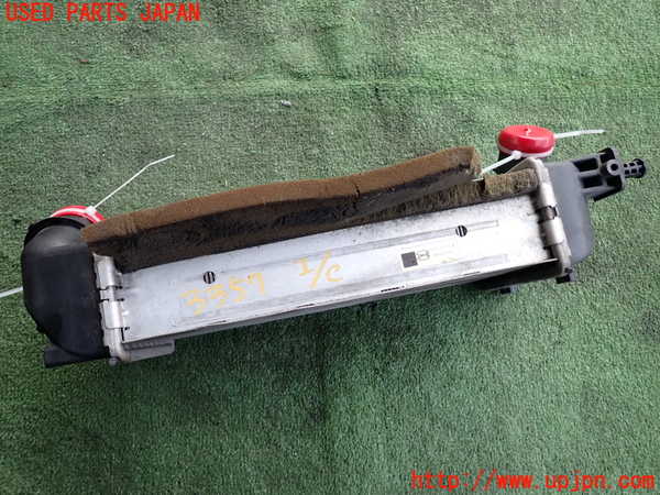 2UPJ-9233572451]フィアット・500(31209)インタークーラー1 中古_4