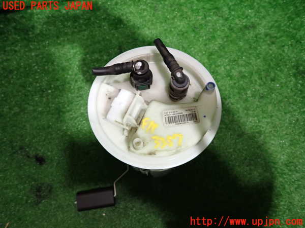 2UPJ-9233572510]フィアット・500(31209)燃料ポンプ 中古_2
