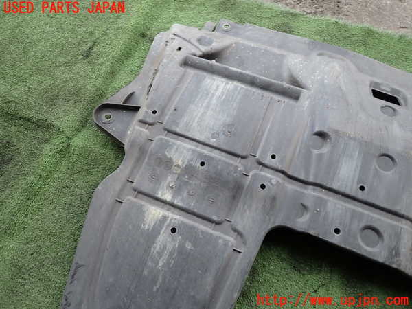 2UPJ-9233572170]フィアット・500(31209)エンジンアンダーカバー 中古_3