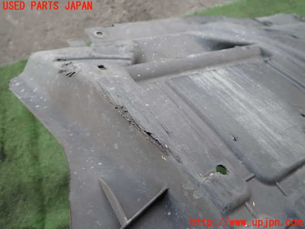 2UPJ-9233572170]フィアット・500(31209)エンジンアンダーカバー 中古_4