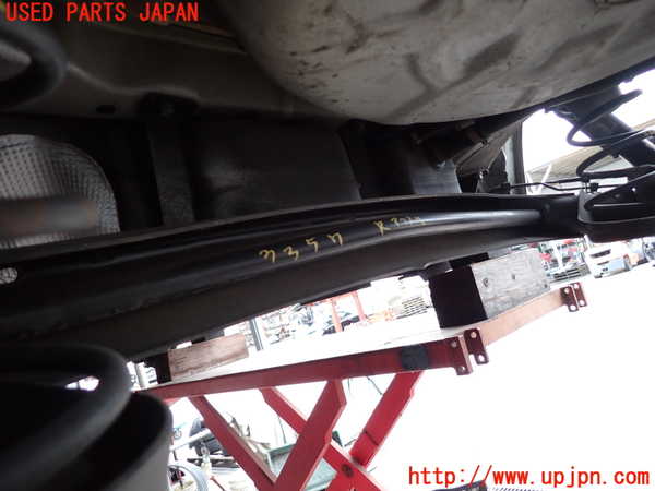 2UPJ-9233575380]フィアット・500(31209)リアアクスルビーム 中古_4