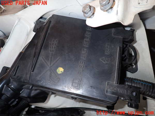 2UPJ-9233576741]フィアット・500(31209)ヒューズボックス1 中古_2