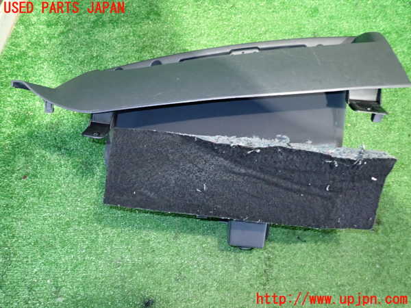 2UPJ-9233577516]フィアット・500(31209)グローブボックス1 中古_4