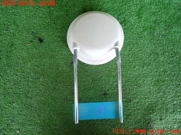 2UPJ-9233577040]フィアット・500(31209)運転席ヘッドレスト 中古_2