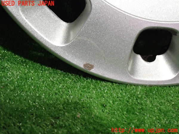 2UPJ-9233579413]フィアット・500(31209)14インチホイールキャップ1枚③ 中古_2