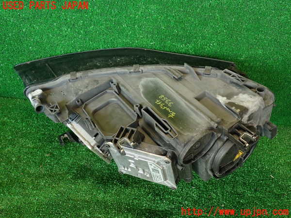 2UPJ-9233581132]アウディ・A4(8KCDN)左ヘッドライト HID 中古_4