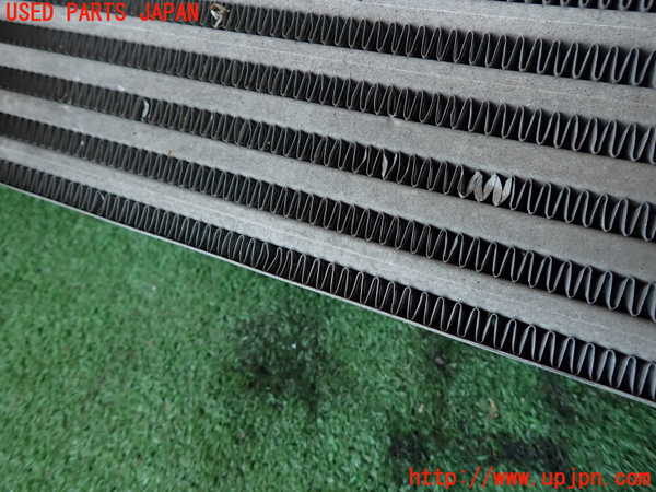 2UPJ-9233582451]アウディ・A4(8KCDN)インタークーラー1 中古_3