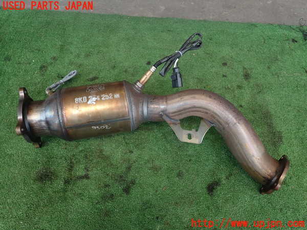 2UPJ-9233582661]アウディ・A4(8KCDN)触媒1 中古_2