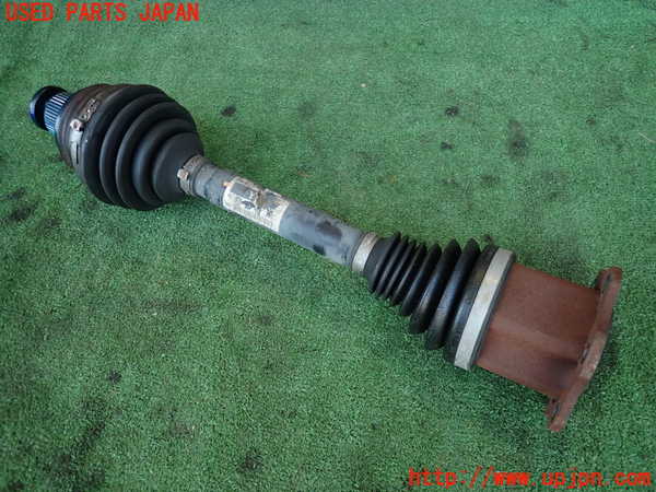 2UPJ-9233584015]アウディ・A4(8KCDN)左フロントドライブシャフト 中古_2