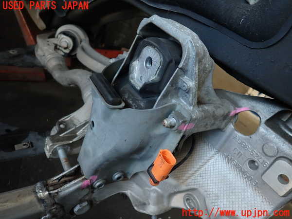 2UPJ-9233585285]アウディ・A4(8KCDN)フロントメンバー 中古_5