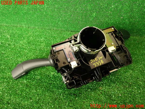 2UPJ-9233586720]アウディ・A4(8KCDN)コンビネーションスイッチ 中古_2