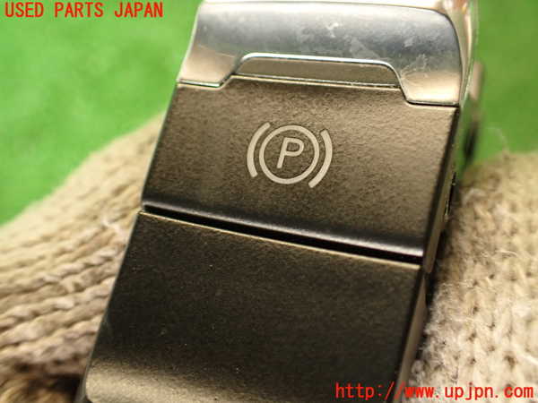 2UPJ-9233586307]アウディ・A4(8KCDN)スイッチ2 (電動パーキングブレーキ) 中古_3