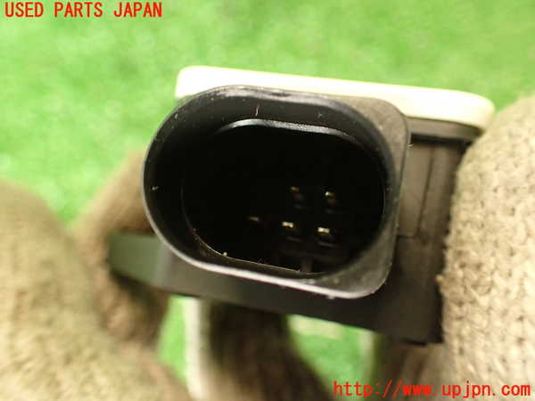 2UPJ-9233586381]アウディ・A4(8KCDN)センサー1 中古_3