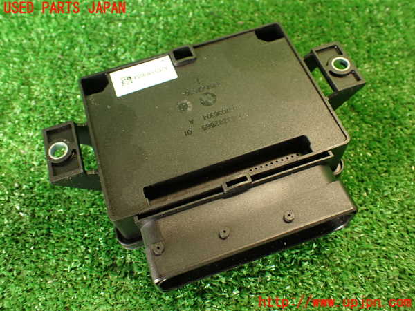 2UPJ-9233586147]アウディ・A4(8KCDN)コンピューター2 (パーキングブレーキコントロール) 中古_2