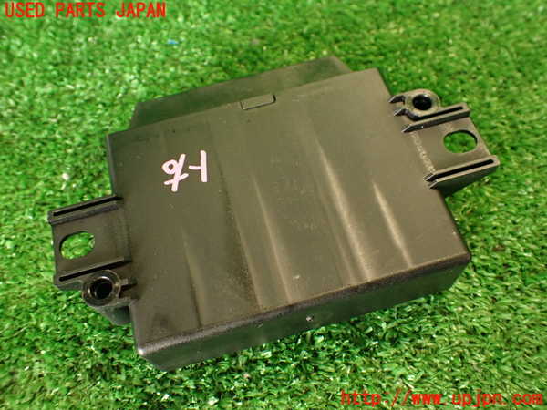 2UPJ-9233586149]アウディ・A4(8KCDN)コンピューター4 (パーキングアシスト) 中古_2