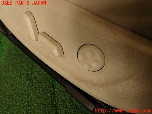 2UPJ-9233587035]アウディ・A4(8KCDN)運転席シート 中古_3