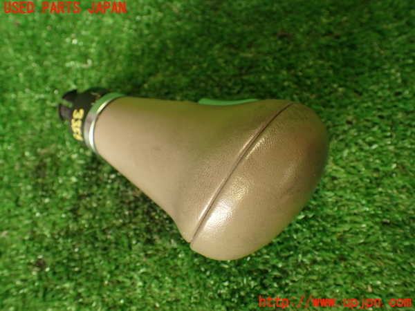 2UPJ-9233587570]アウディ・A4(8KCDN)シフトノブ 中古_2