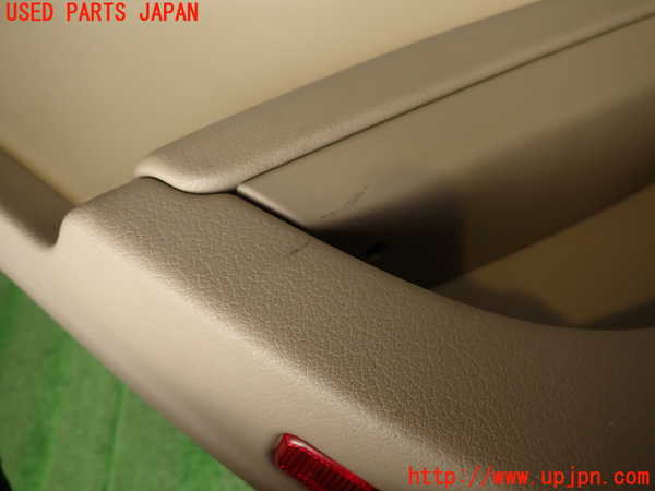 2UPJ-9233581324]アウディ・A4(8KCDN)左後ドア内張り 中古_3