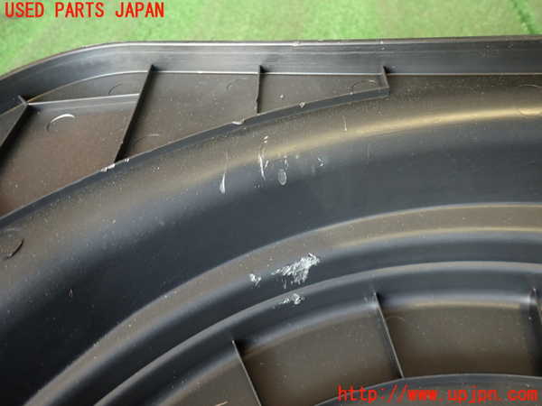 2UPJ-9233587772]アウディ・A4(8KCDN)ラゲッジトレイ2 中古_3