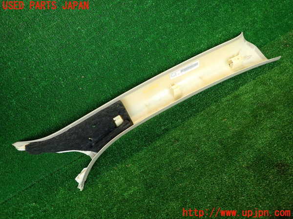 2UPJ-9233587660]アウディ・A4(8KCDN)左フロントピラートリム 中古_4