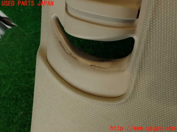 2UPJ-9233587665]アウディ・A4(8KCDN)右センターピラートリム 中古_2