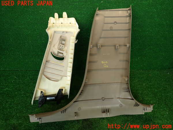 2UPJ-9233587670]アウディ・A4(8KCDN)左センターピラートリム 中古_5