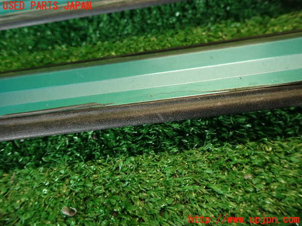 2UPJ-9233587740]アウディ・A4(8KCDN)スカッフプレート 中古_4