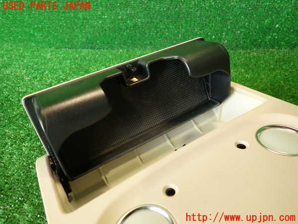 2UPJ-9233586411]アウディ・A4(8KCDN)ルームランプ1 (1列目真中) 中古_2