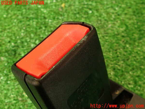 2UPJ-9233587155]アウディ・A4(8KCDN)右2列目シートベルト 中古_3
