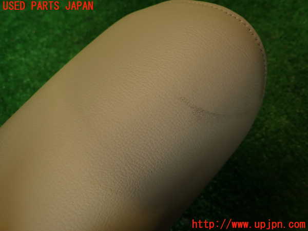 2UPJ-9233587130]アウディ・A4(8KCDN)真中2列目ヘッドレスト 中古_2