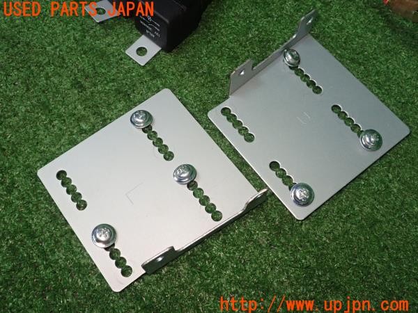 3UPJ=9233590604]BMW ミニ(MINI)クーパーS(SV16 R56)オーディオ取付キット 中古_4