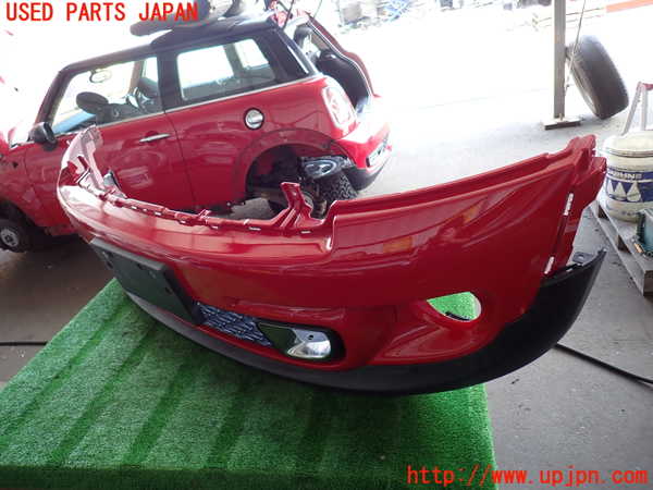 2UPJ-9233591010]BMW ミニ(MINI)クーパーS(SV16)フロントバンパー 中古 (R56)_4