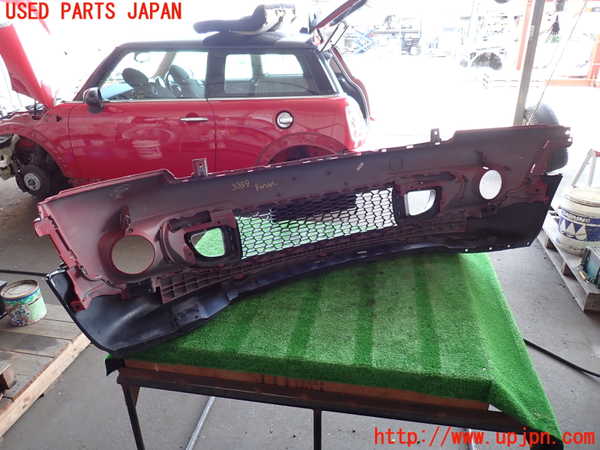 2UPJ-9233591010]BMW ミニ(MINI)クーパーS(SV16)フロントバンパー 中古 (R56)_5