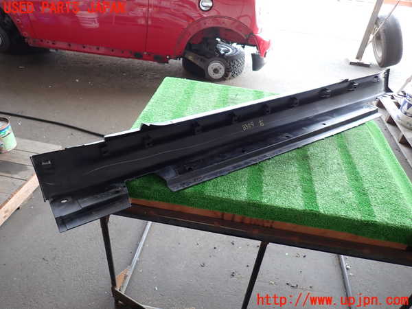 2UPJ-9233591390]BMW ミニ(MINI)クーパーS(SV16)右サイドステップ 中古 (R56)_5