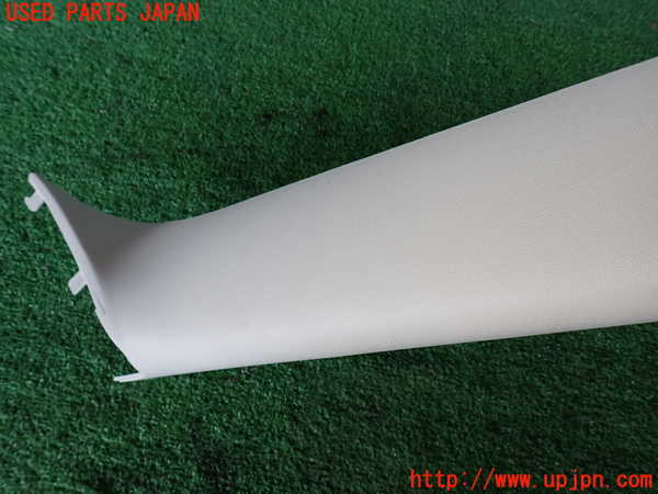 2UPJ-9233597655]BMW ミニ(MINI)クーパーS(SV16)右フロントピラートリム 中古 (R56)_2