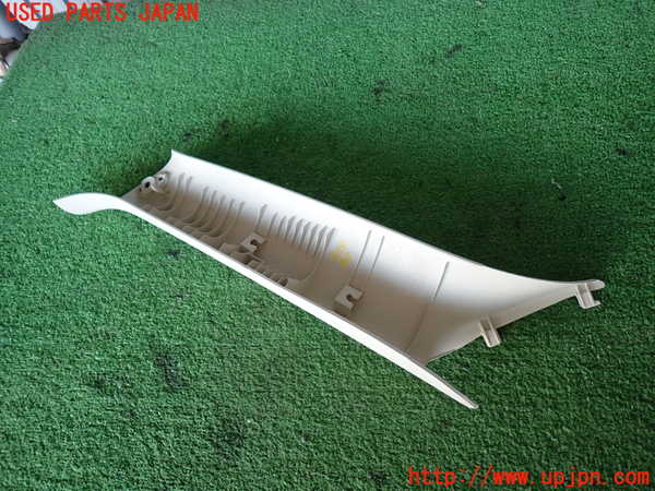 2UPJ-9233597655]BMW ミニ(MINI)クーパーS(SV16)右フロントピラートリム 中古 (R56)_4