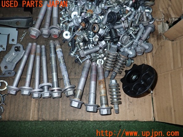 3UPJ=9233600720]レクサス HS250h(ANF10)ネジ・ナット・ステー類 セット ジャンク_5