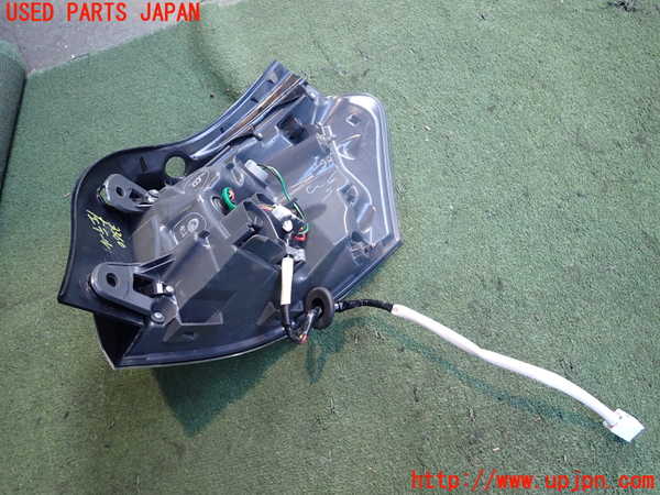 2UPJ-9233601536]レクサス・HS250h(ANF10)左テールランプ 中古_3