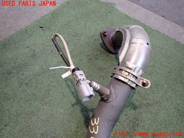 2UPJ-9233602631]レクサス・HS250h(ANF10)フロントパイプ1 中古_2