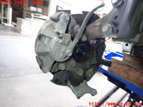 2UPJ-9233604290]レクサス・HS250h(ANF10)右フロントナックルハブ 中古_2