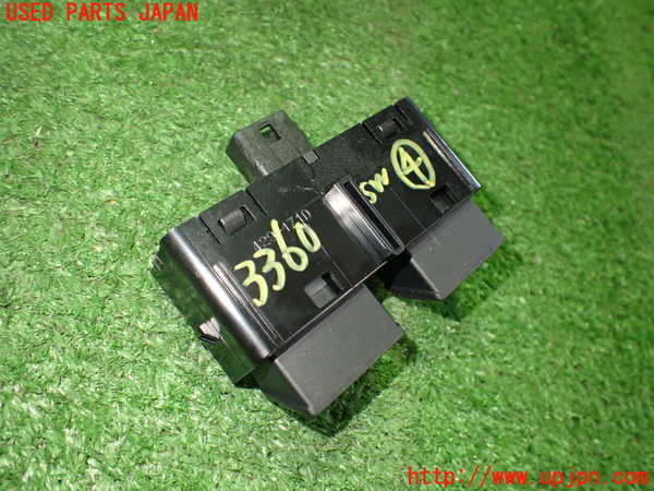 2UPJ-9233606309]レクサス・HS250h(ANF10)スイッチ4 (給油口、トランク) 中古_2
