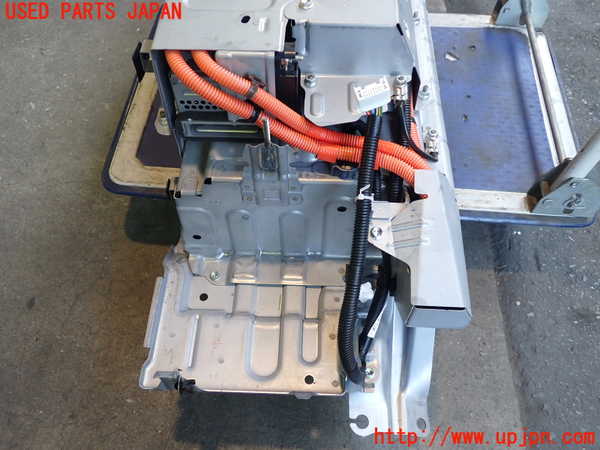 2UPJ-9233606911]レクサス・HS250h(ANF10)ハイブリッドバッテリー1 中古_4