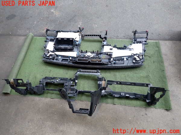 2UPJ-9233607505]レクサス・HS250h(ANF10)ダッシュボード 中古_4