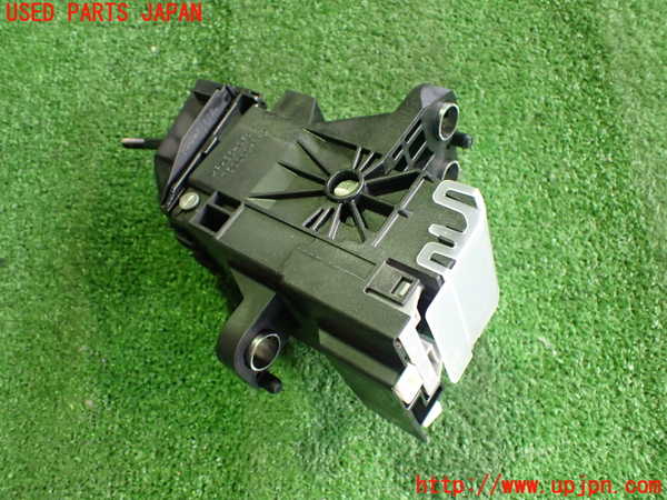 2UPJ-9233607555]レクサス・HS250h(ANF10)ATシフトレバー 中古_2