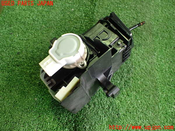 2UPJ-9233607555]レクサス・HS250h(ANF10)ATシフトレバー 中古_3