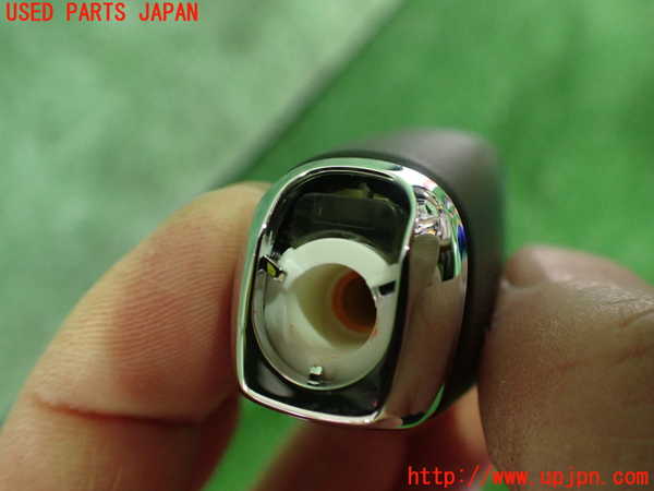 2UPJ-9233607570]レクサス・HS250h(ANF10)シフトノブ 中古_3