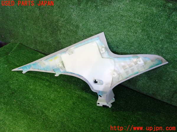 2UPJ-9233607675]レクサス・HS250h(ANF10)右リアピラートリム 中古_3