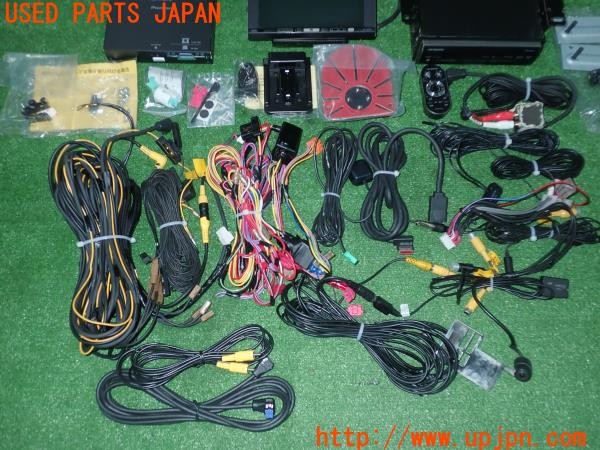 3UPJ=9233610504]BMW 320i(VA20 E90)carrozzeria カロッツェリア HDDナビ AVIC-HRV022 カーナビ 楽ナビ 2008年 バックカメラ付 中古_4