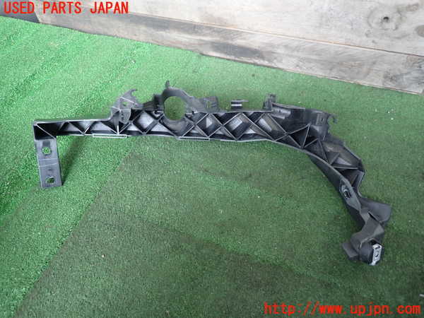 2UPJ-9233611142]BMW 320i E90(VA20)左ヘッドライトリム 中古_2