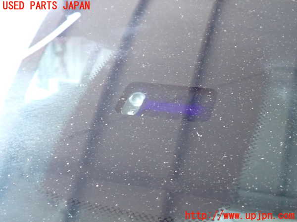 2UPJ-9233611195]BMW 320i E90(VA20)フロントガラス 中古 PILKINGTON M1244 43R-001586_5